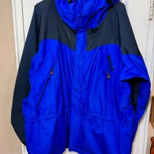 Marmot gore-tex jacket with shell and fleece inside also.